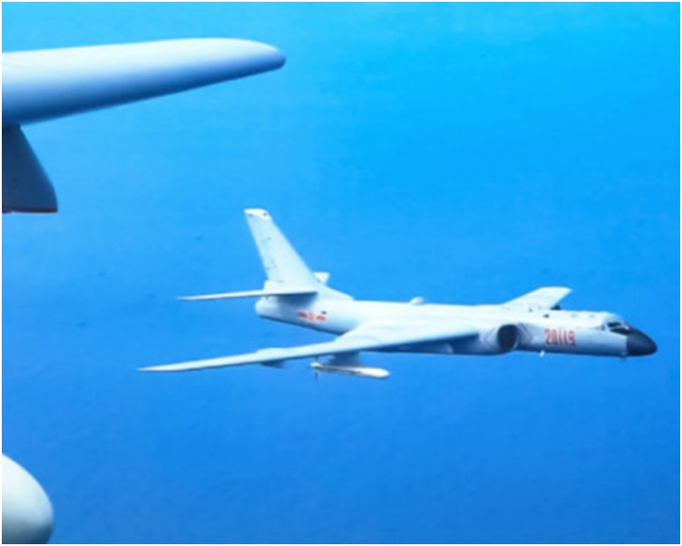 多型多架戰機飛越宮古海峽前出西太平洋,檢驗提升遠海體係作戰能力。