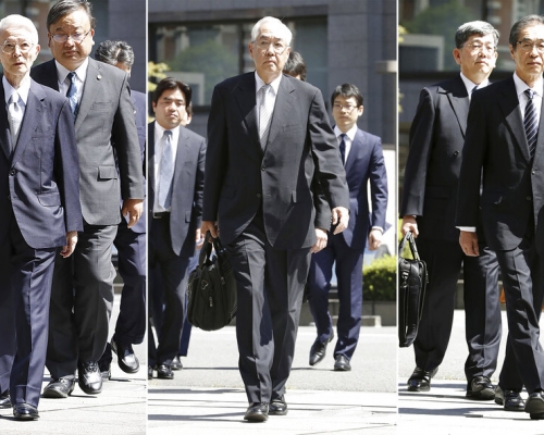 東京電力77歲前會長勝俣久（左）、69歲前副社長武藤榮（中）和73歲的前副社長武黑一郎。　AP