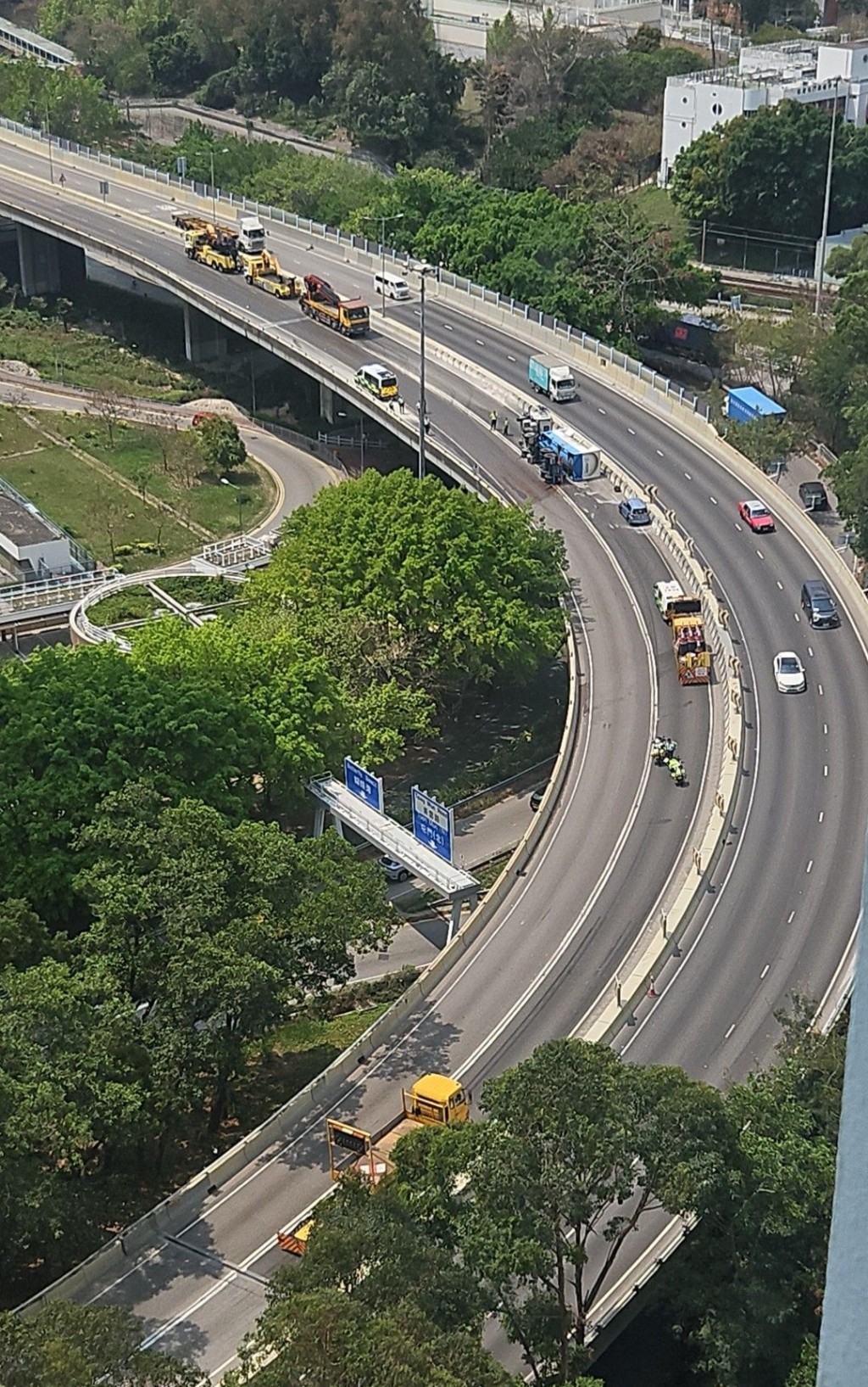fb馬路的事 (即時交通資訊台)圖片 fb馬路的事 (即時交通資訊台)圖片