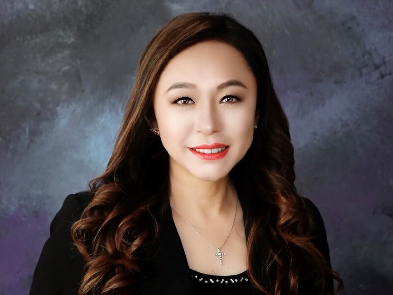 阿卡迪亞市市長王愛琳已辭職。阿卡迪亞市官網