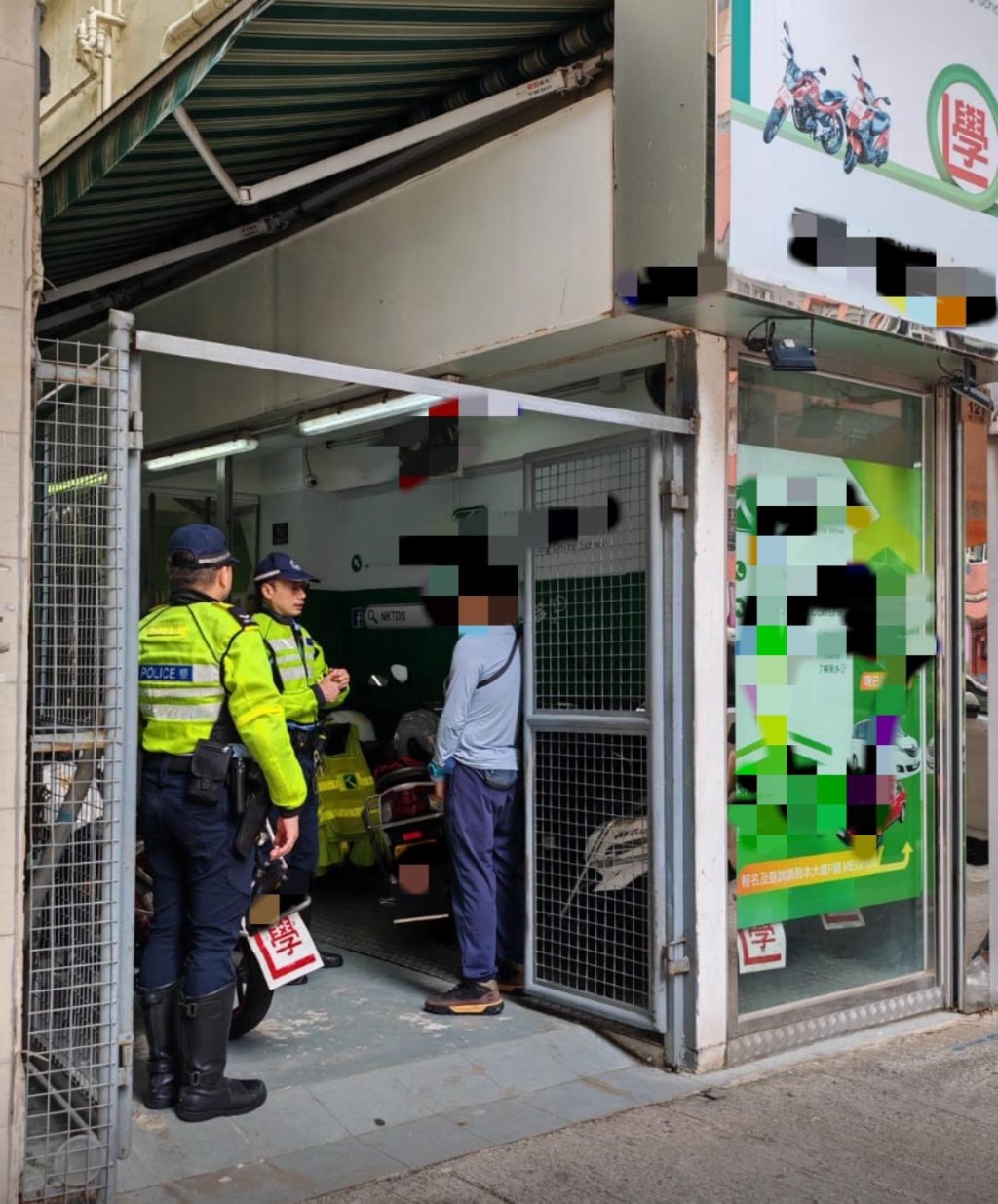 警方打擊與「違規學習駕駛」相關的違法行為。 警方打擊與「違規學習駕駛」相關的違法行為。