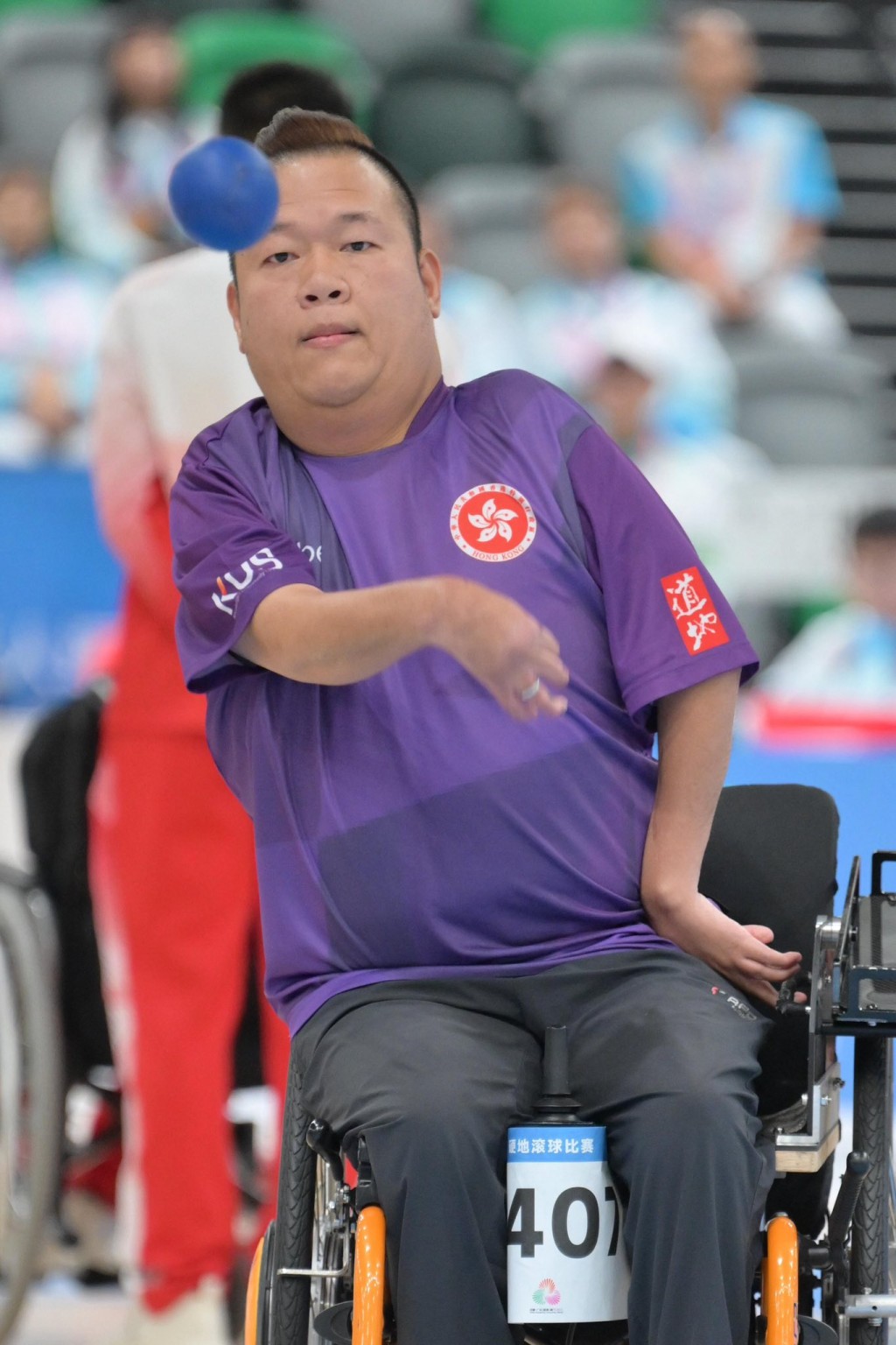 梁育榮。羅淑佩fb