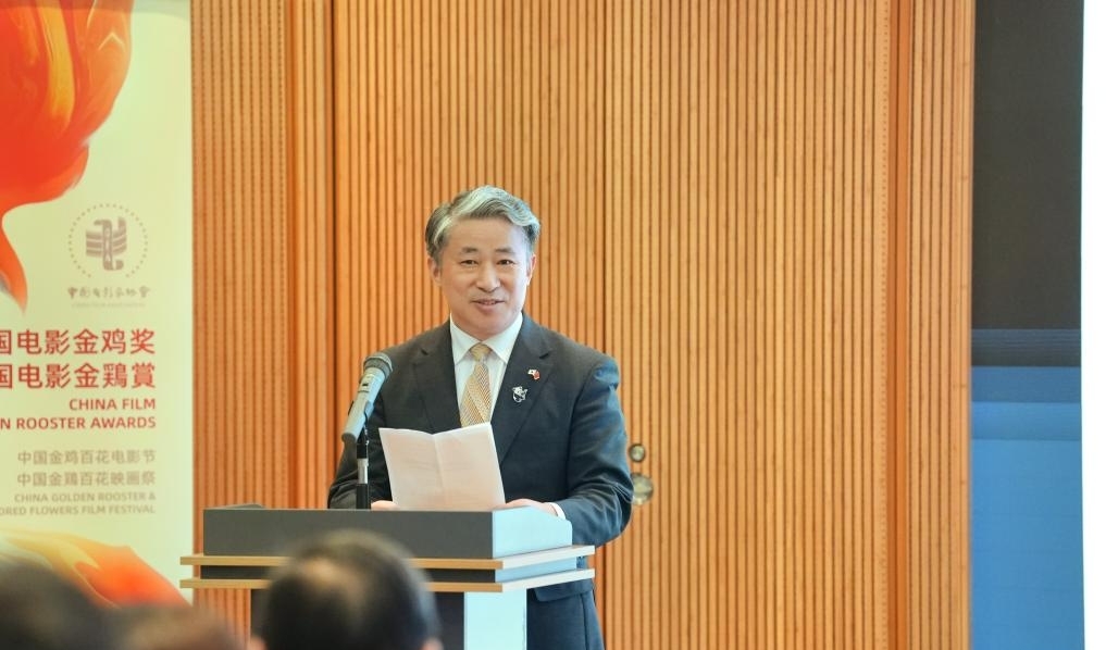 中國駐大阪總領事薛劍。