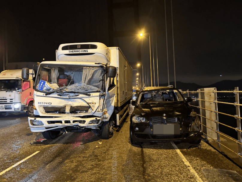 青馬大橋發生車禍，1死3傷。黎志偉攝