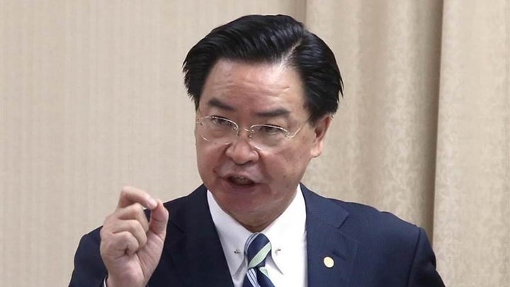 吳釗燮新冠病毒確診,正接受居家隔離。中時圖片