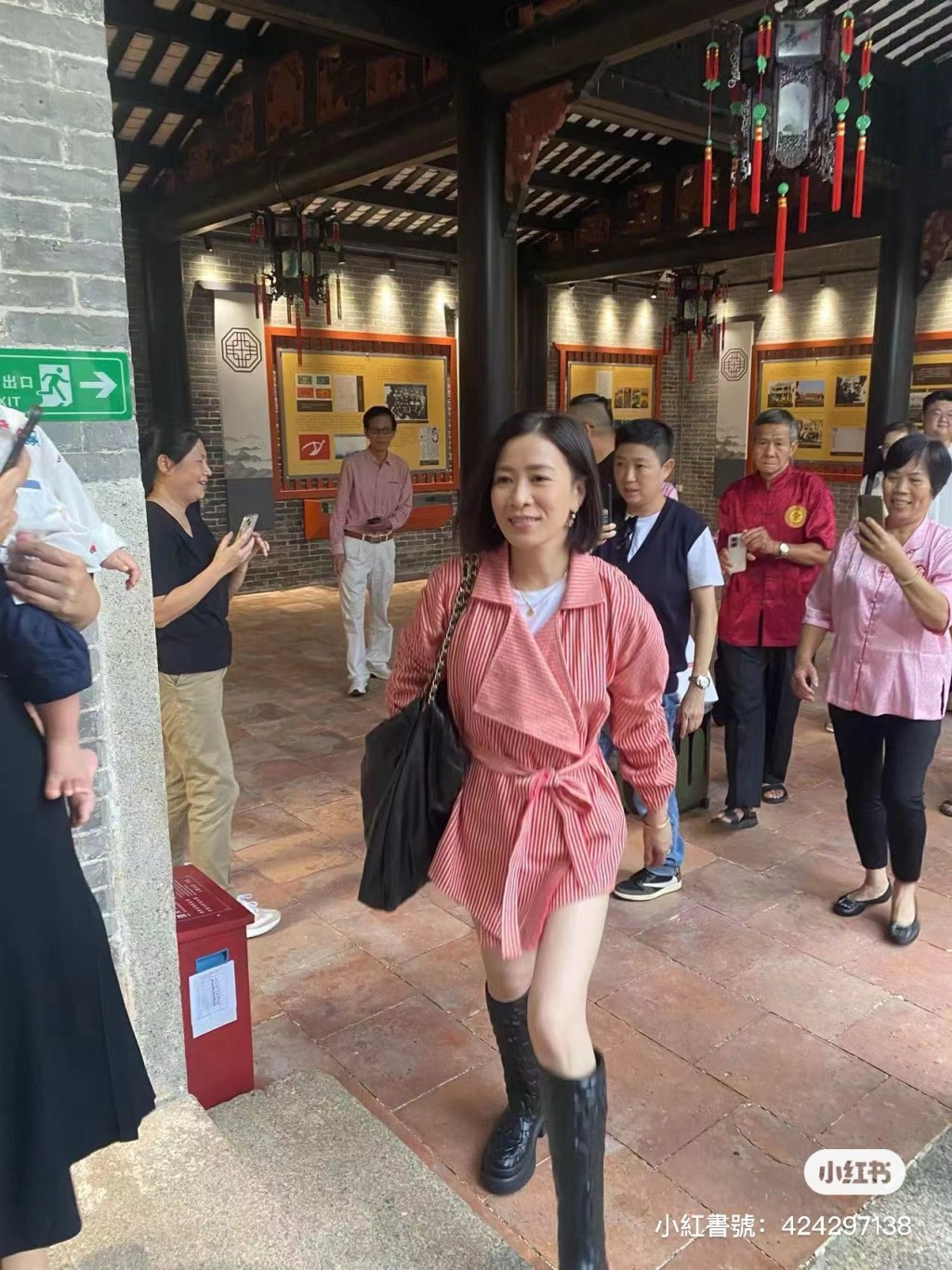 珠海好去處2024 | 1. 官塘村 《新聞女王》Man姐佘詩曼參觀的「佘氏大宗祠」，現在作為村史館，展示近二百張照片和三十多件展品。