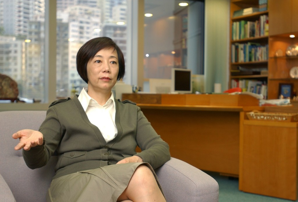 垃圾徵費由前局長廖秀冬提出，預算於2007年立法推行廢物收費。資料圖片