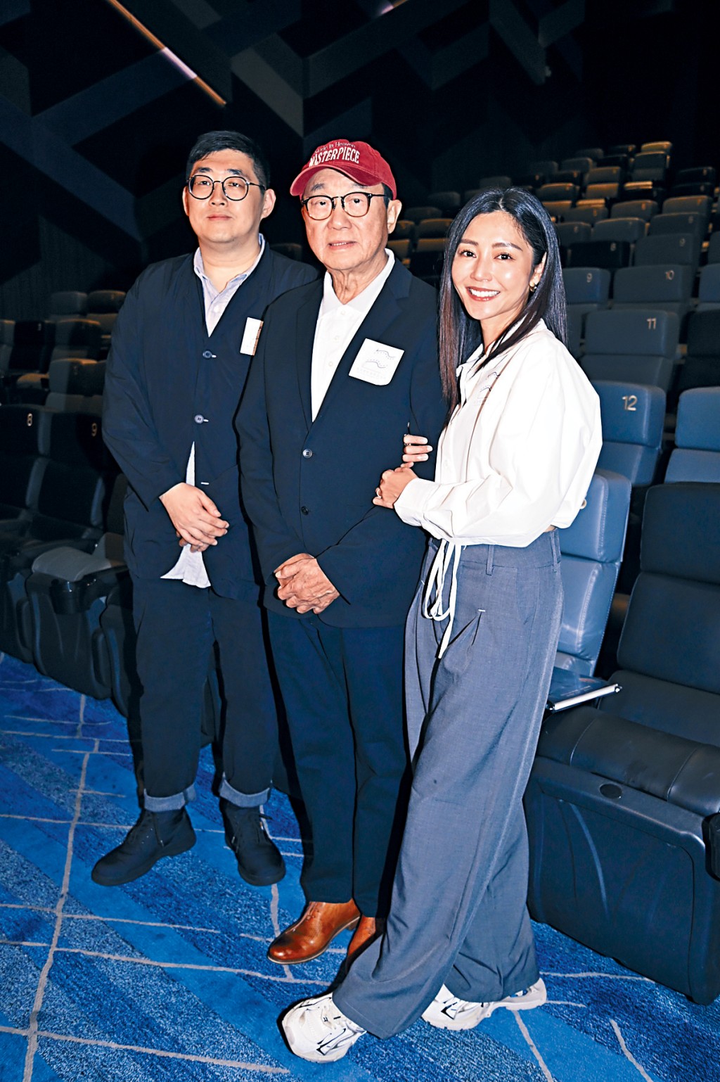 陳茂賢（左）、許冠文（中）及衛詩雅笑言《破．地獄》早於去年10月上映，想不到現在仍能繼續分享。