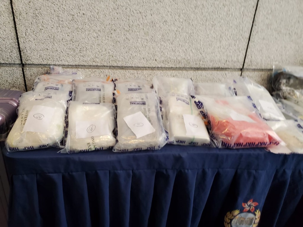 警方檢獲市值約3180萬港元懷疑可卡因。