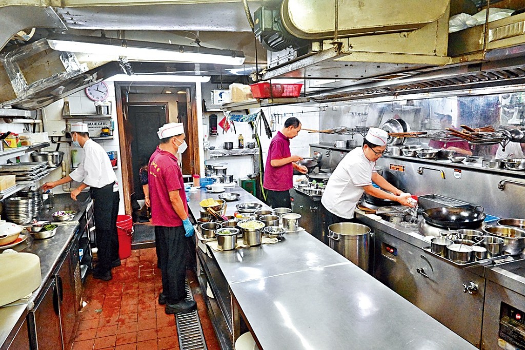 有業界人士希望電力公司提高誘因，令更多餐廳加入全電廚房行列。
