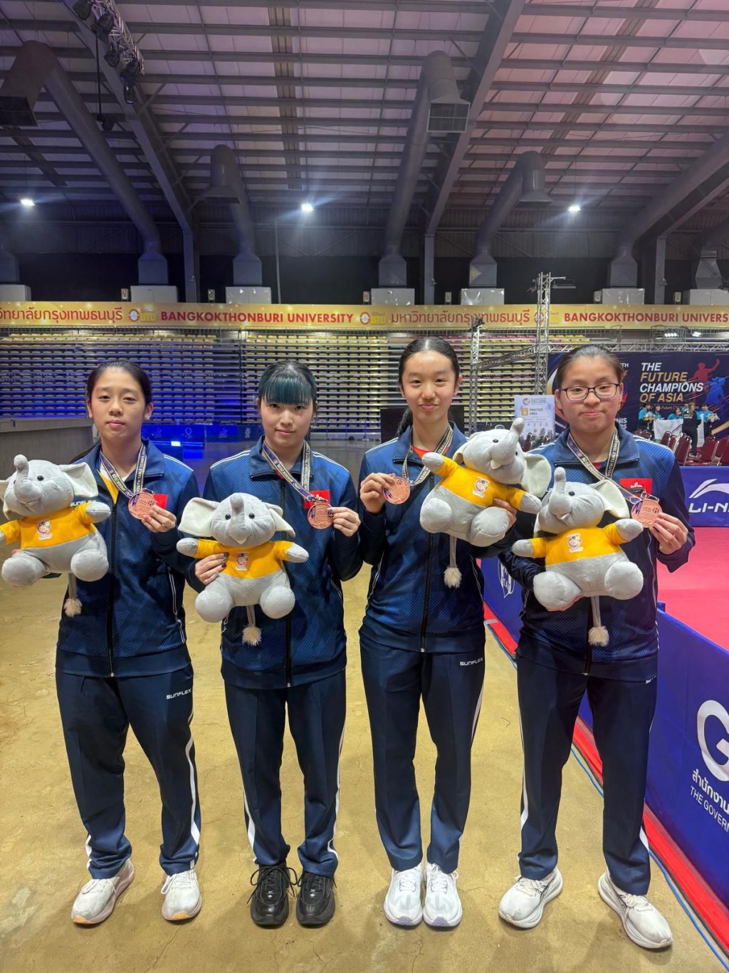 4位U19女團的銅牌功臣:阮芯諾(左起)、蘇籽童、麥明芯、黃祉睿。香港乒總圖 4位U19女團的銅牌功臣:阮芯諾(左起)、蘇籽童、麥明芯、黃祉睿。香港乒總圖