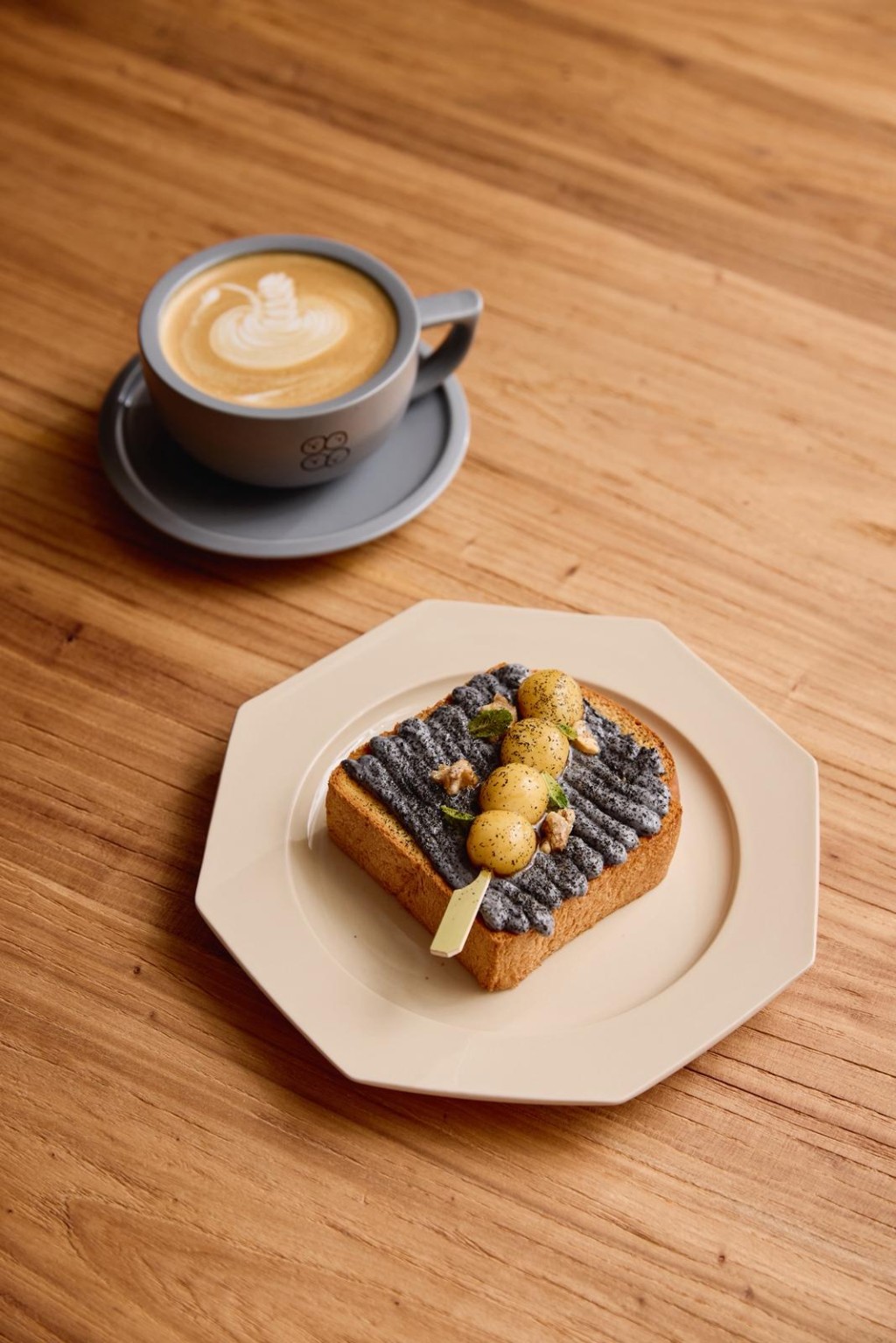 日式brunch較為稀缺，這成為她的創業突破口。