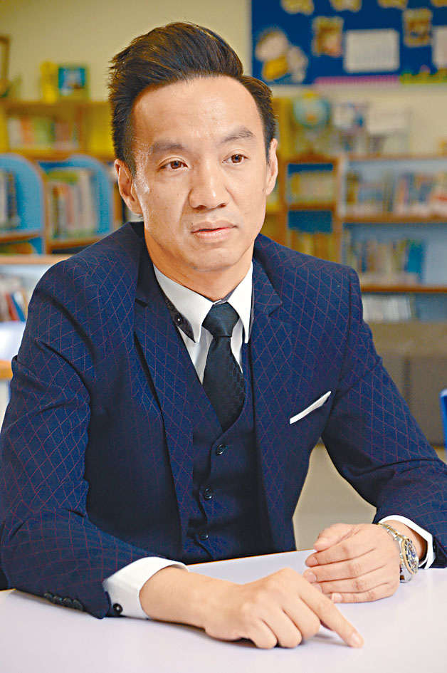 ■學校校長郭超群正停職休假，據悉他與一名補習社負責人涉嫌貪污，日前被廉署拘捕。