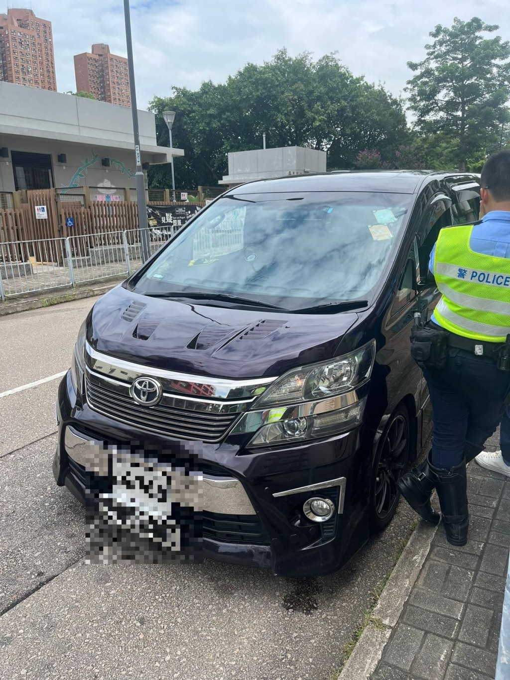 警方指涉案的所有車輛均沒有運輸署發出的出租汽車許可證。警方提供