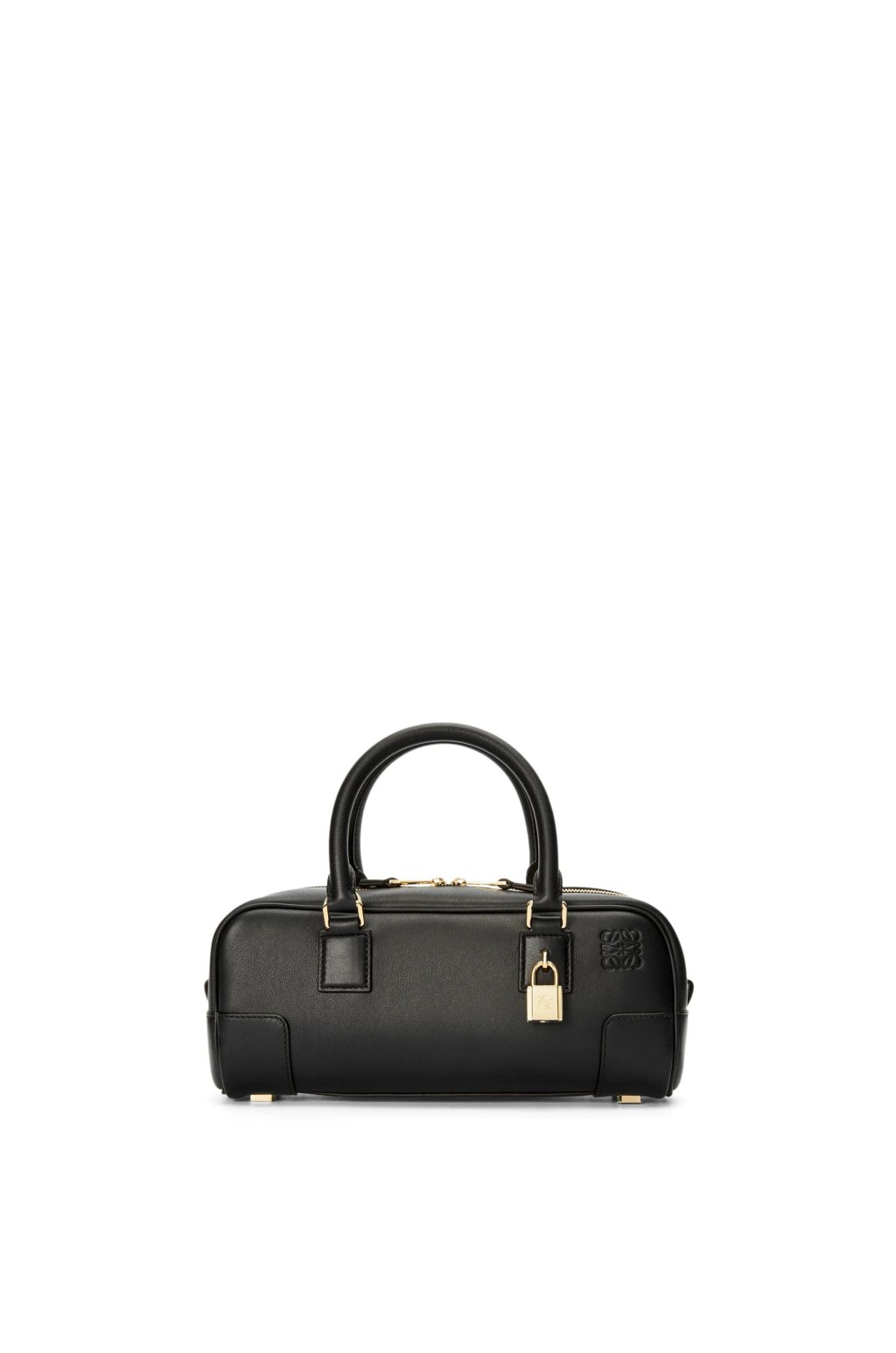 Amazona 23 cropped bag in nappa calfskin Black，約2.3萬港元。