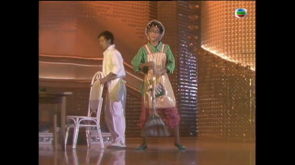 梁韵蕊曾与林子祥在《巨星霹雳群英会》演出。