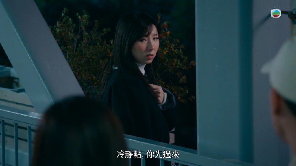 譚嘉儀在《虛擬情人》的一場自殺戲十分觸目驚心。 譚嘉儀在《虛擬情人》的一場自殺戲十分觸目驚心。