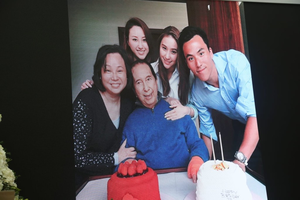 患病时三太陈婉珍及3子女悉心照顾，温馨庆生。