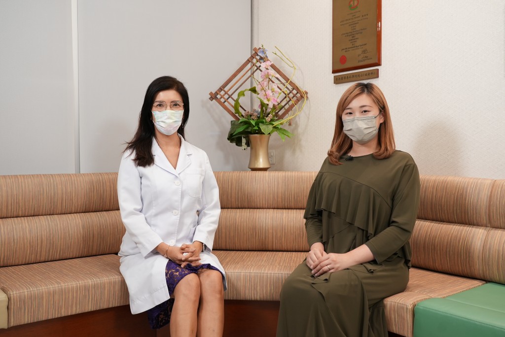臨床腫瘤科專科醫生潘智文（左）、Ricca（右）