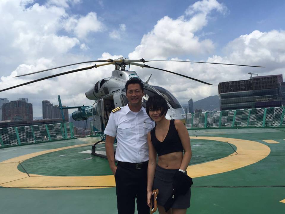王敏德有直升機牌。