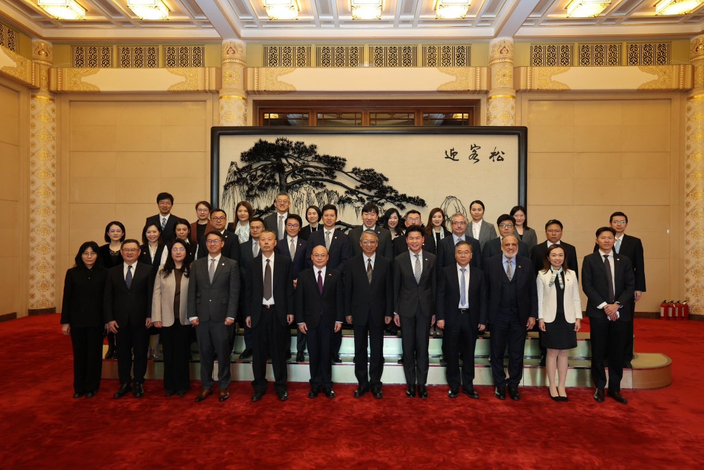 今年正值國家「十五五」規劃開局之年,是承先啟後、擘畫未來的重要時刻。 今年正值國家「十五五」規劃開局之年,是承先啟後、擘畫未來的重要時刻。