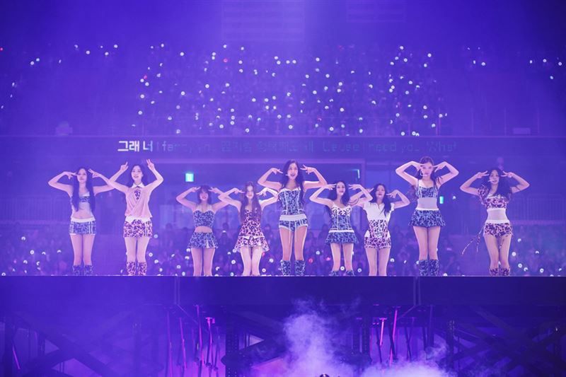 JYP又在粉絲平台強調與主辦的Live Nation一起,一直在密切關注災情。 JYP又在粉絲平台強調與主辦的Live Nation一起,一直在密切關注災情。