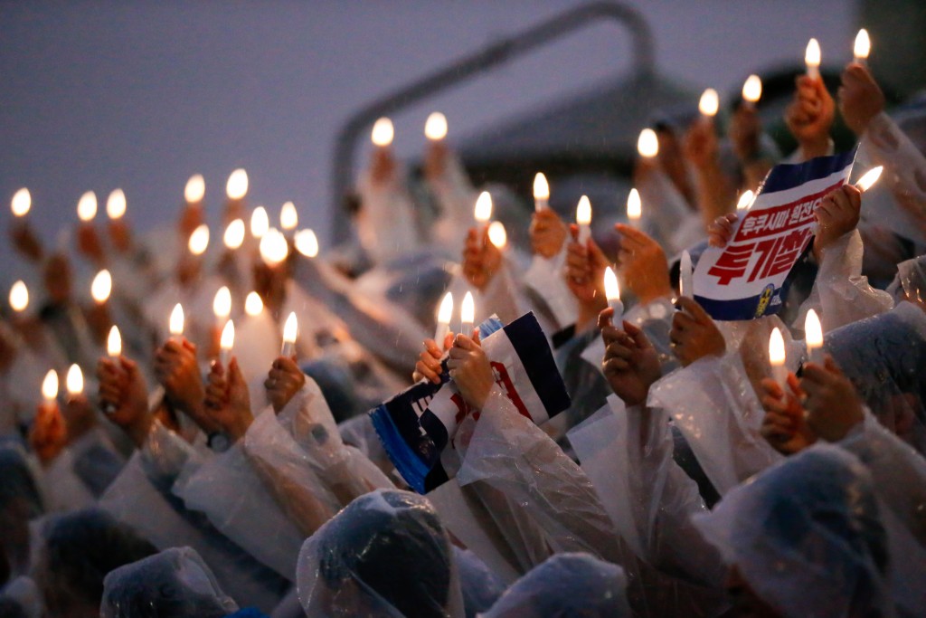 首尔民众集会抗议日本核污染水排海。新华社