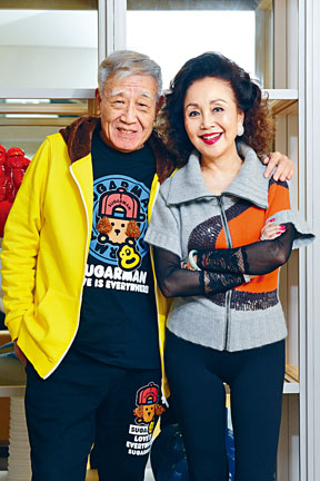 張帝、冉肖玲齊接受專訪，即將與另一位殿堂級歌手青山首次合體來港開騷。