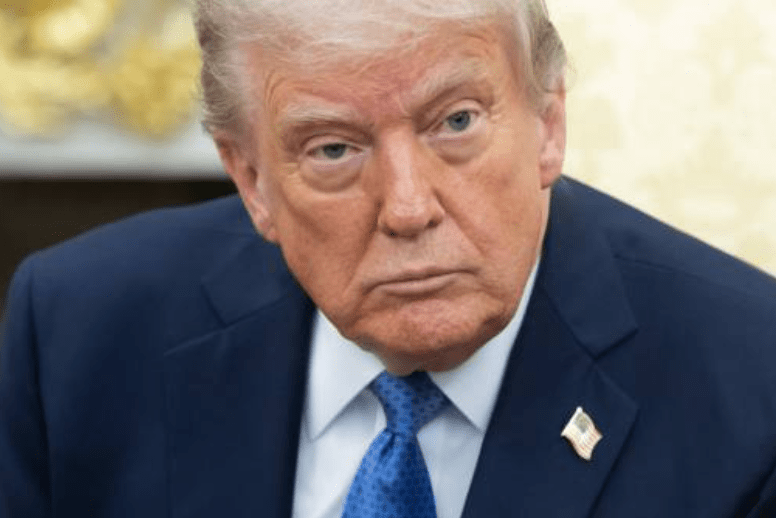 特朗普于白宫坚称，美国与中国一直在进行关于关税的谈判，还说 “他们今天早上有开会”。法新社