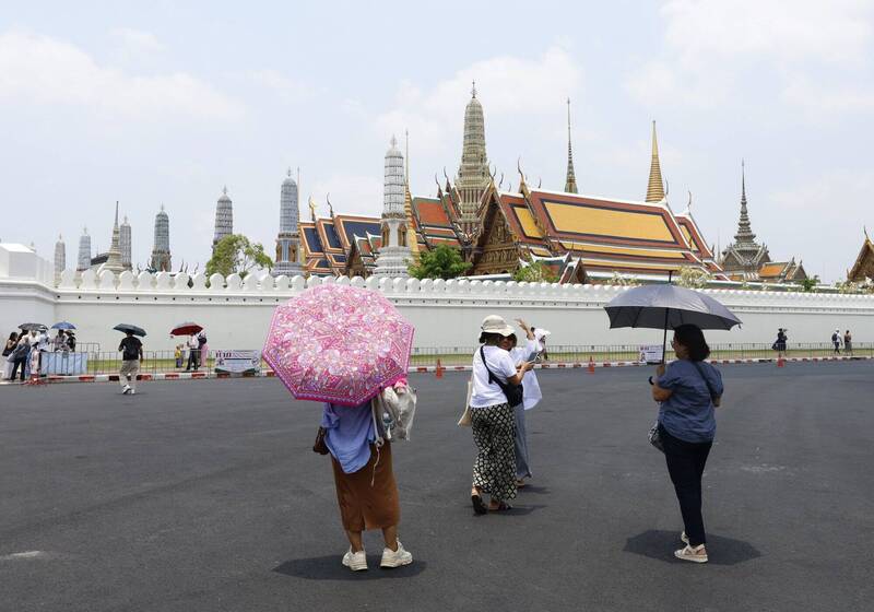 泰國本周經歷熱浪，曼谷體感溫度恐飆破攝氏52度。