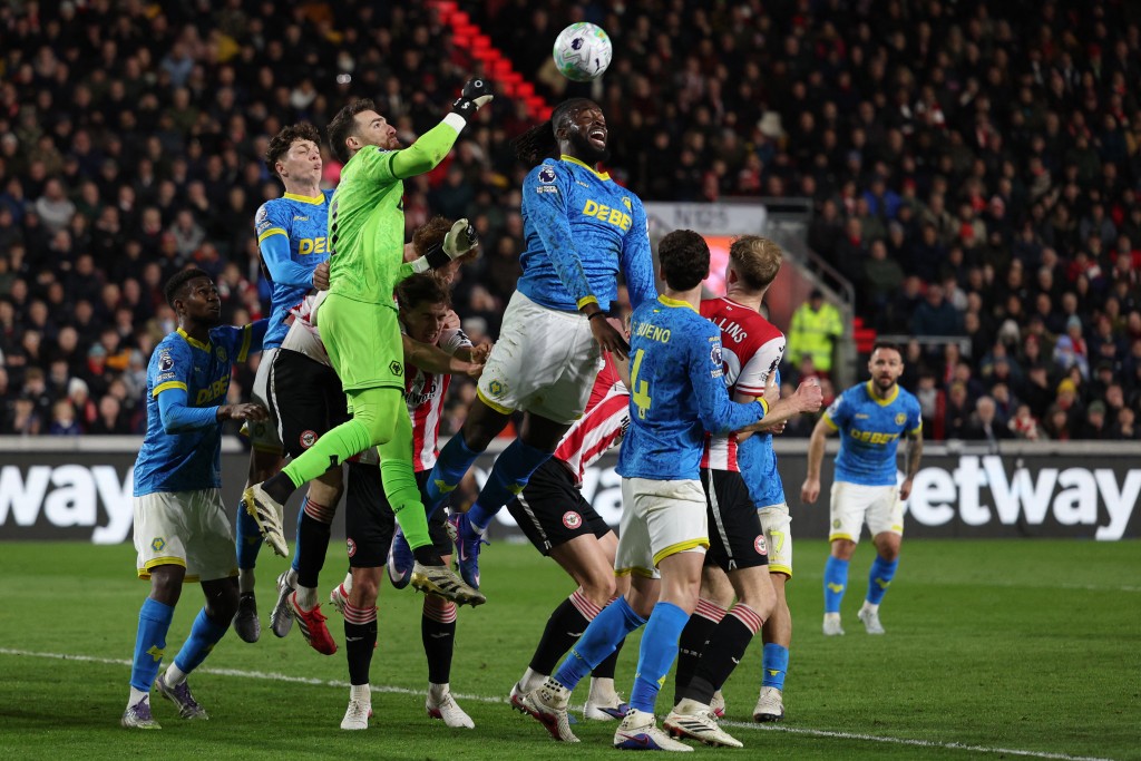 狼队近5轮取8分,成为最强乱局者。法新社 狼队近5轮取8分,成为最强乱局者。法新社