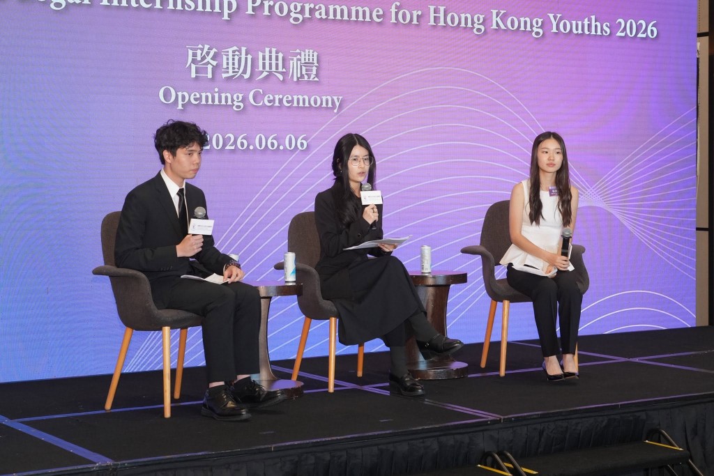 參與計劃的學生分享。 參與計劃的學生分享。