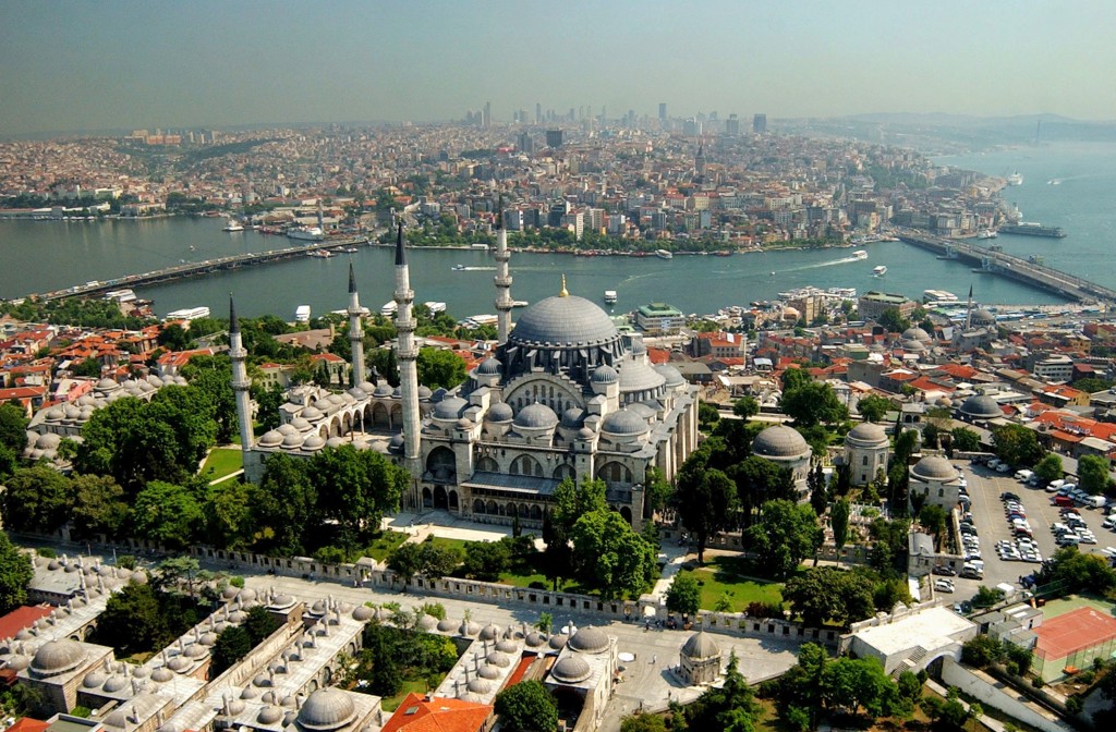 “世上最长巴士之旅”从土耳其伊斯坦堡出发。iStock