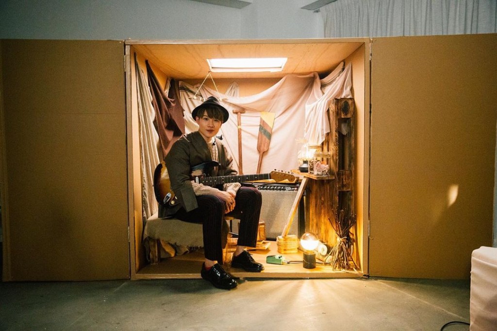 Michael C上月舉行首個個人線上音樂會《Unbox Live Series - Michael C：The First Live Gig》。