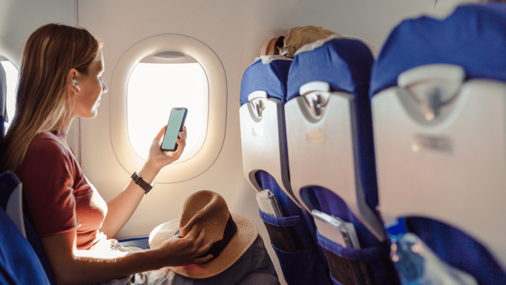航空專家相信,在機上提供優質及免費的Wi-Fi,很快成為行業常態。 航空專家相信,在機上提供優質及免費的Wi-Fi,很快成為行業常態。