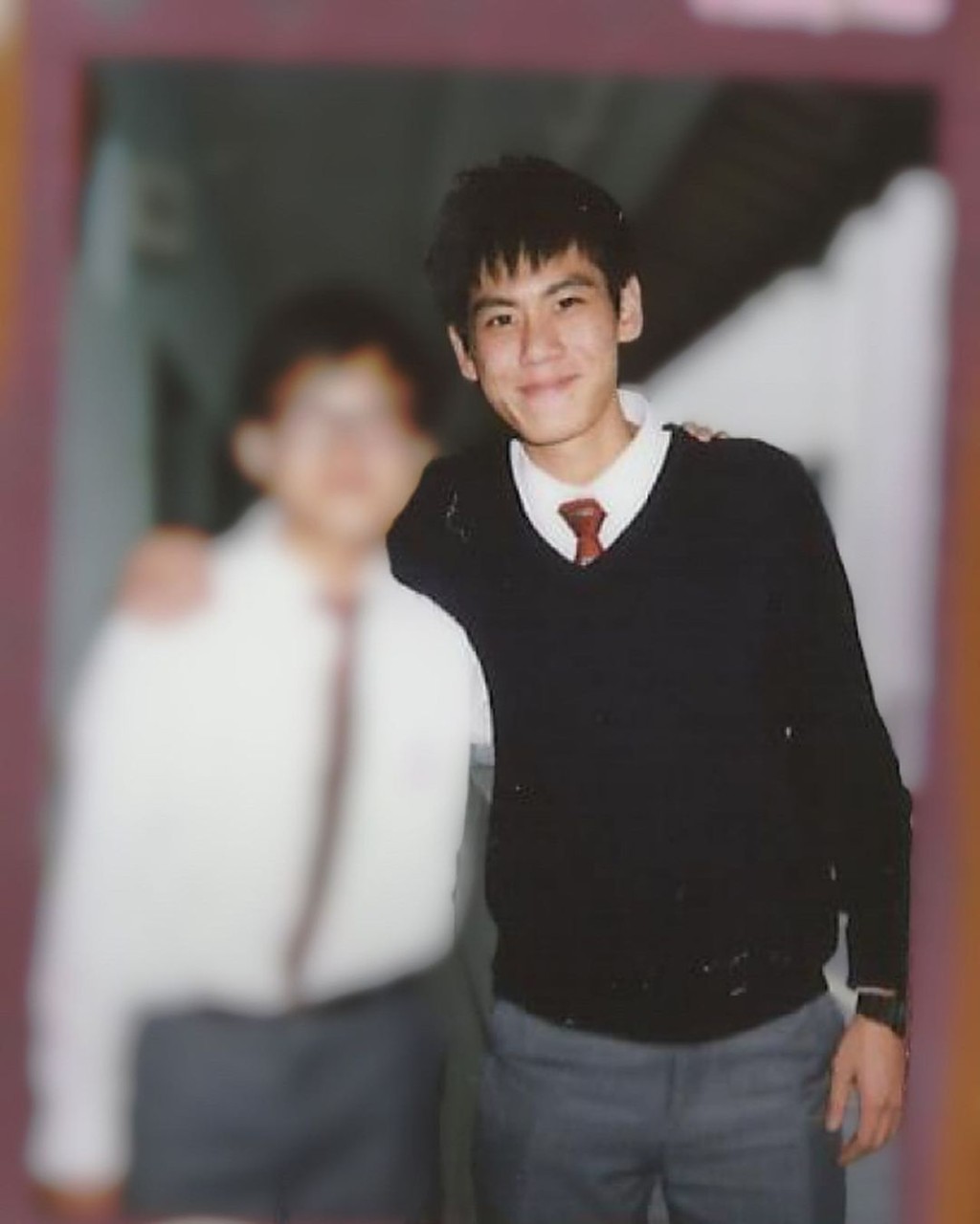徐文浩中学时已非常帅气。