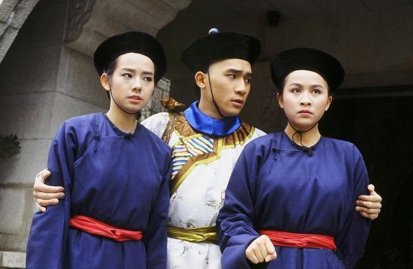 毛舜筠（左）曾演出TVB劇《鹿鼎記》。