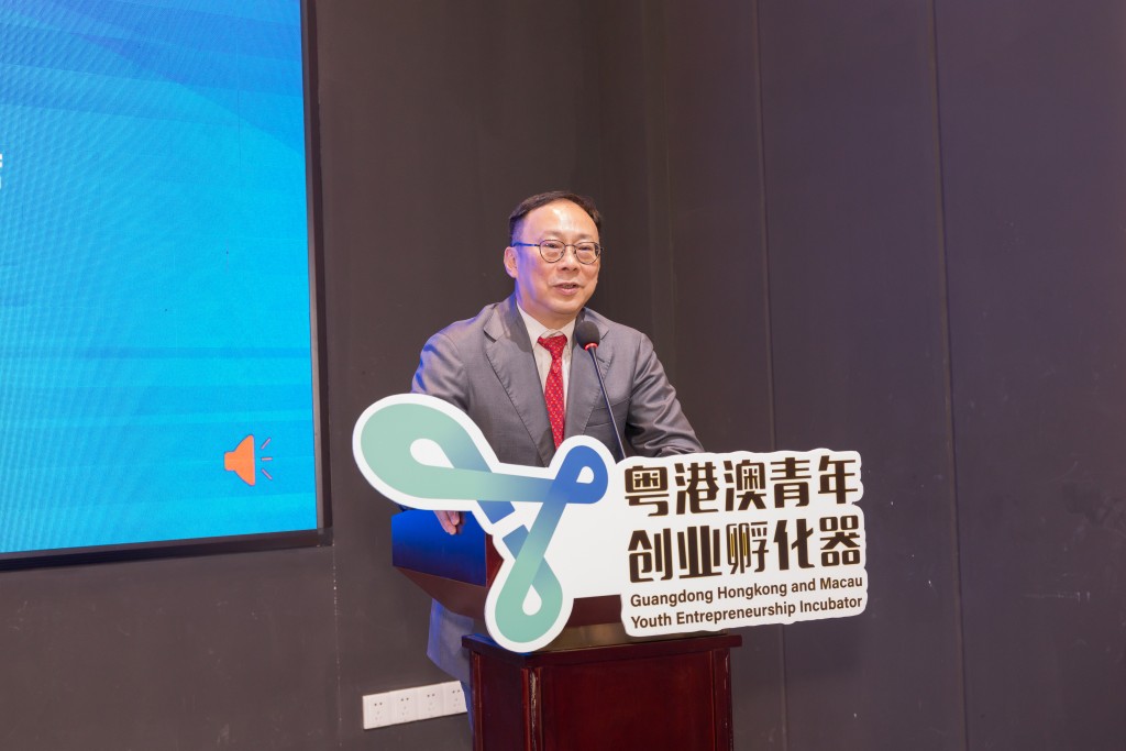第十四屆全國政協委員、香港東泰集團主席李君豪表示，希望未來能夠有更多深入研究和探討合作發展的機會，共同為內地及香港金融業發展增添光彩。