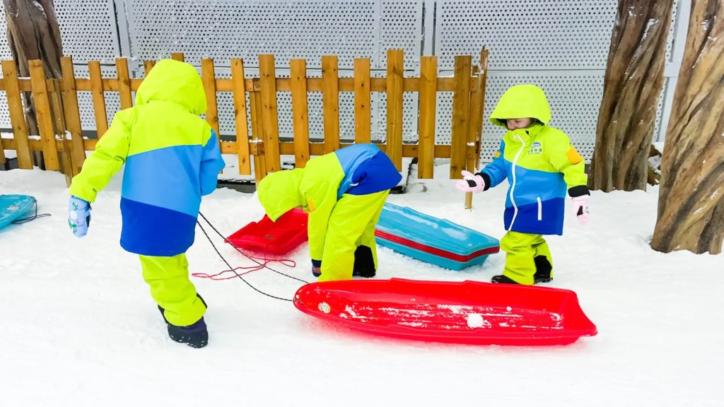 卡鲁滑雪场内采用彷真造雪技术，雪质接近天然粉雪（图片来源：Klook）