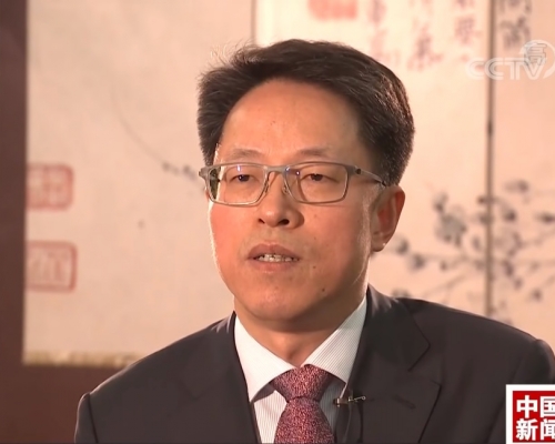 國務院港澳辦主任張曉明接受專訪。央視圖片
