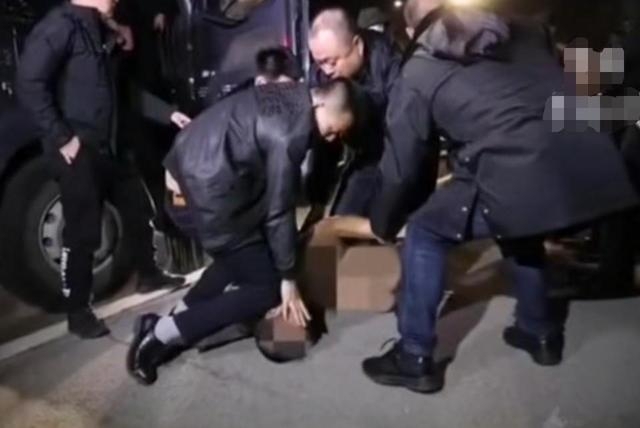 吉林省梅河口市一名男子杀害前妻及其男友。