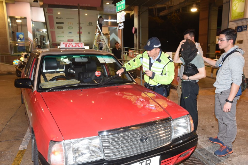 警方拘捕一名的士司機