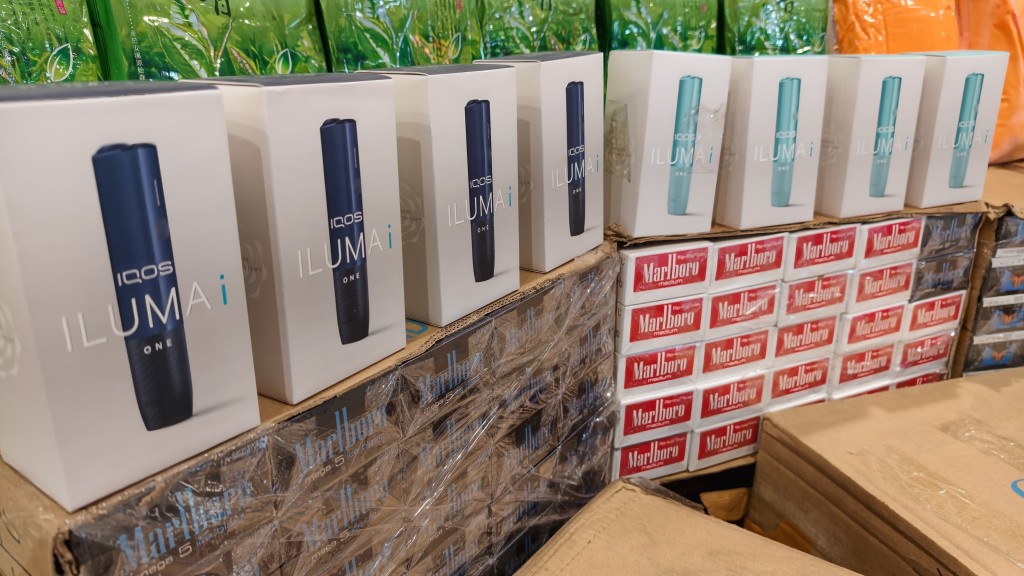 該批私煙及另類吸煙產品有不同品牌。黃文威攝