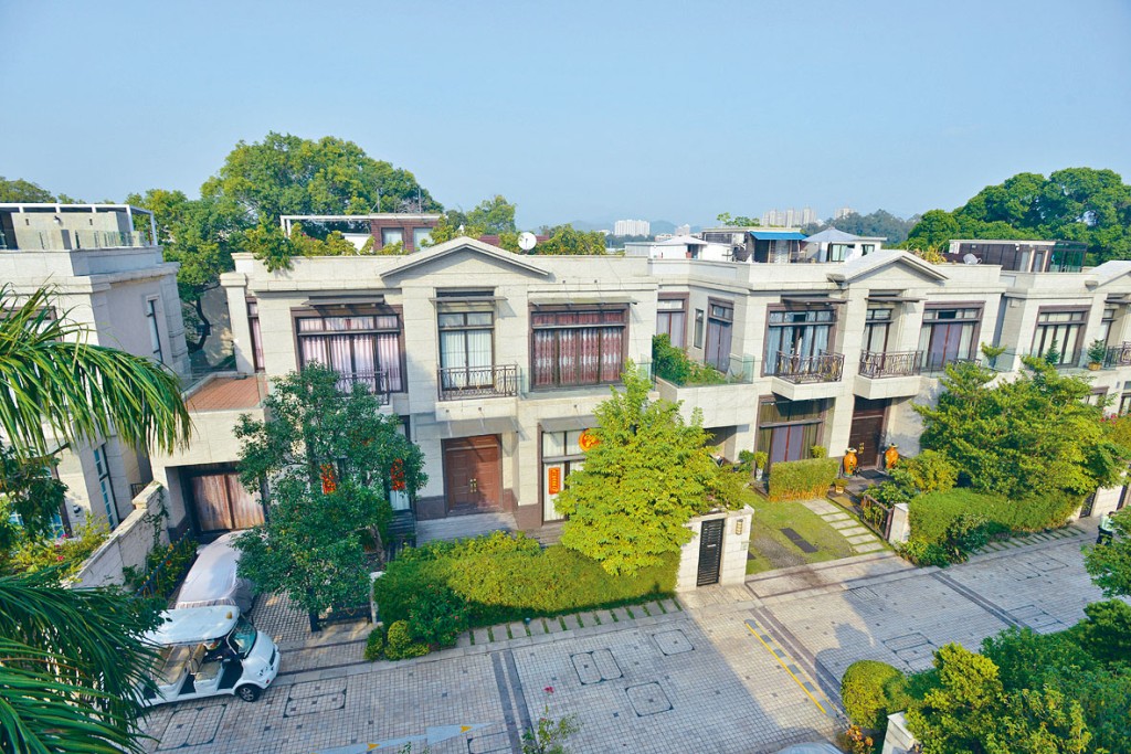 御林皇府雙號屋以3780萬蝕讓沽。