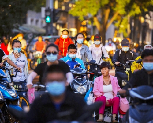 內地過去一日新增9宗確診個案，全部均為境外輸入。AP圖片