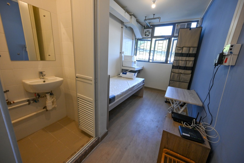 一眾過渡性房屋項目的傢具電器越來越齊備，圖為元朗「路德會雙魚薈」。何永賢FB圖片