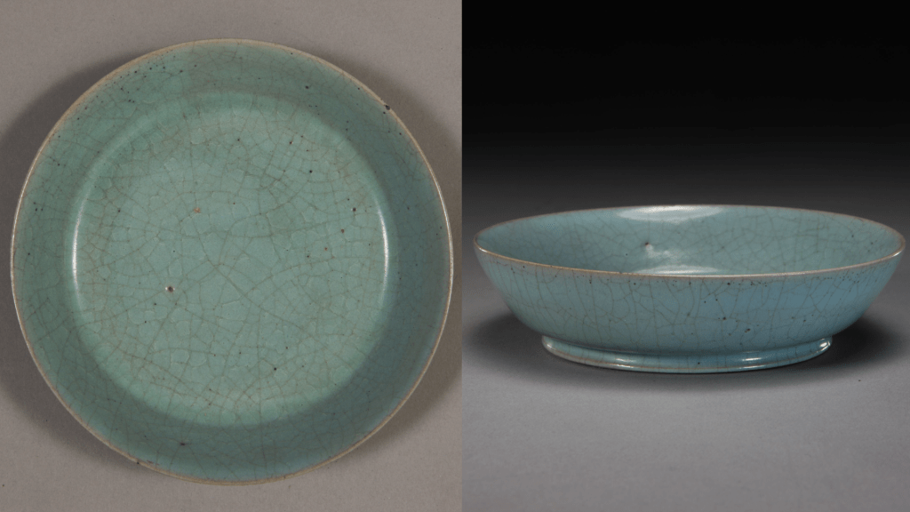 北宋时期河南汝窑淡天青釉洗属国家一级文物。