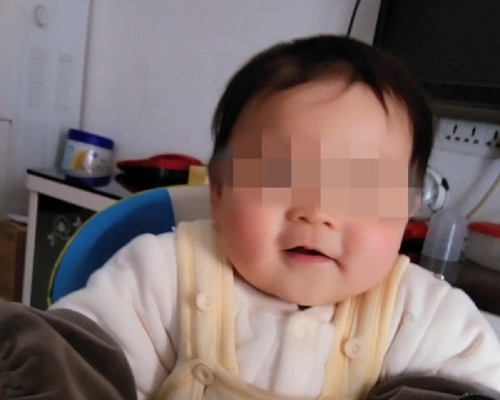 1歲嬰兒慘遭丟落樓慘死。網上圖片
