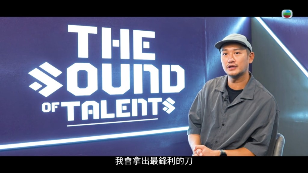 有人聲稱吳浩康在現場錄影時向小林所講帶有「侮辱」成份的訓話有分別。
