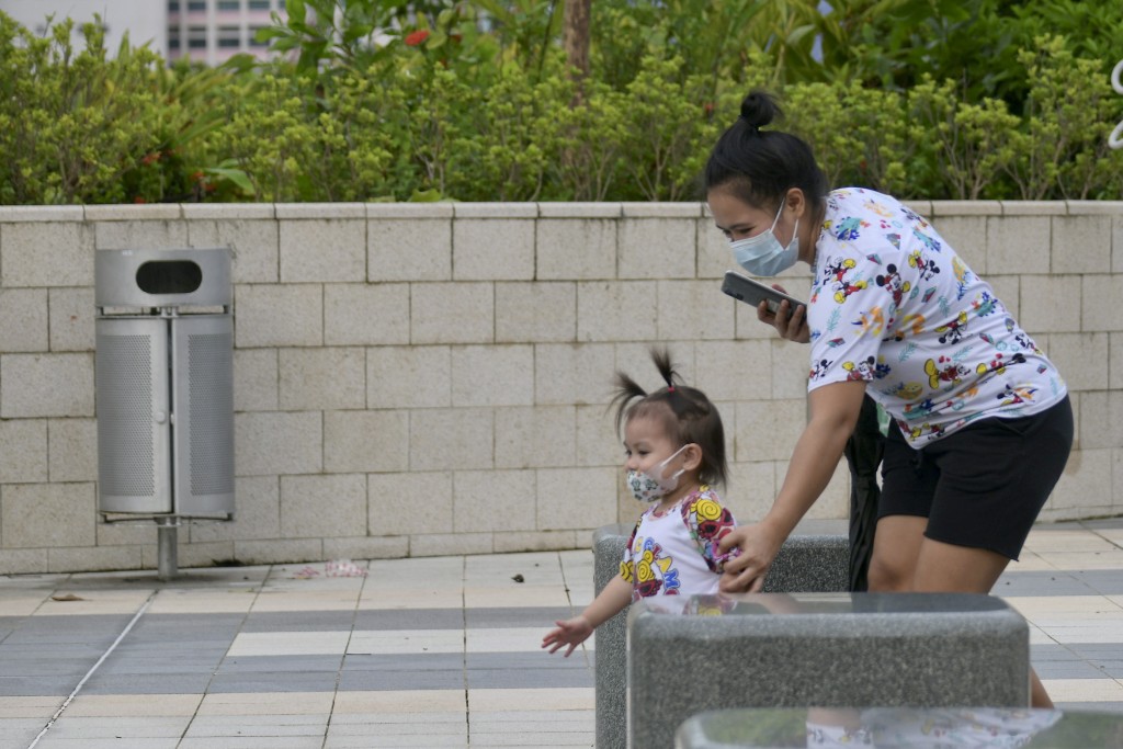 香港亞洲家務工工會聯會要求政府提升外籍家庭傭工的每月食物津貼增至每月2,700元。資料圖片